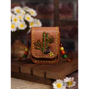 ایده گردن آویز چرم 1