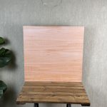 یک عدد بکدارپ چوبی دو رو سایز 60*60 کد Ae61